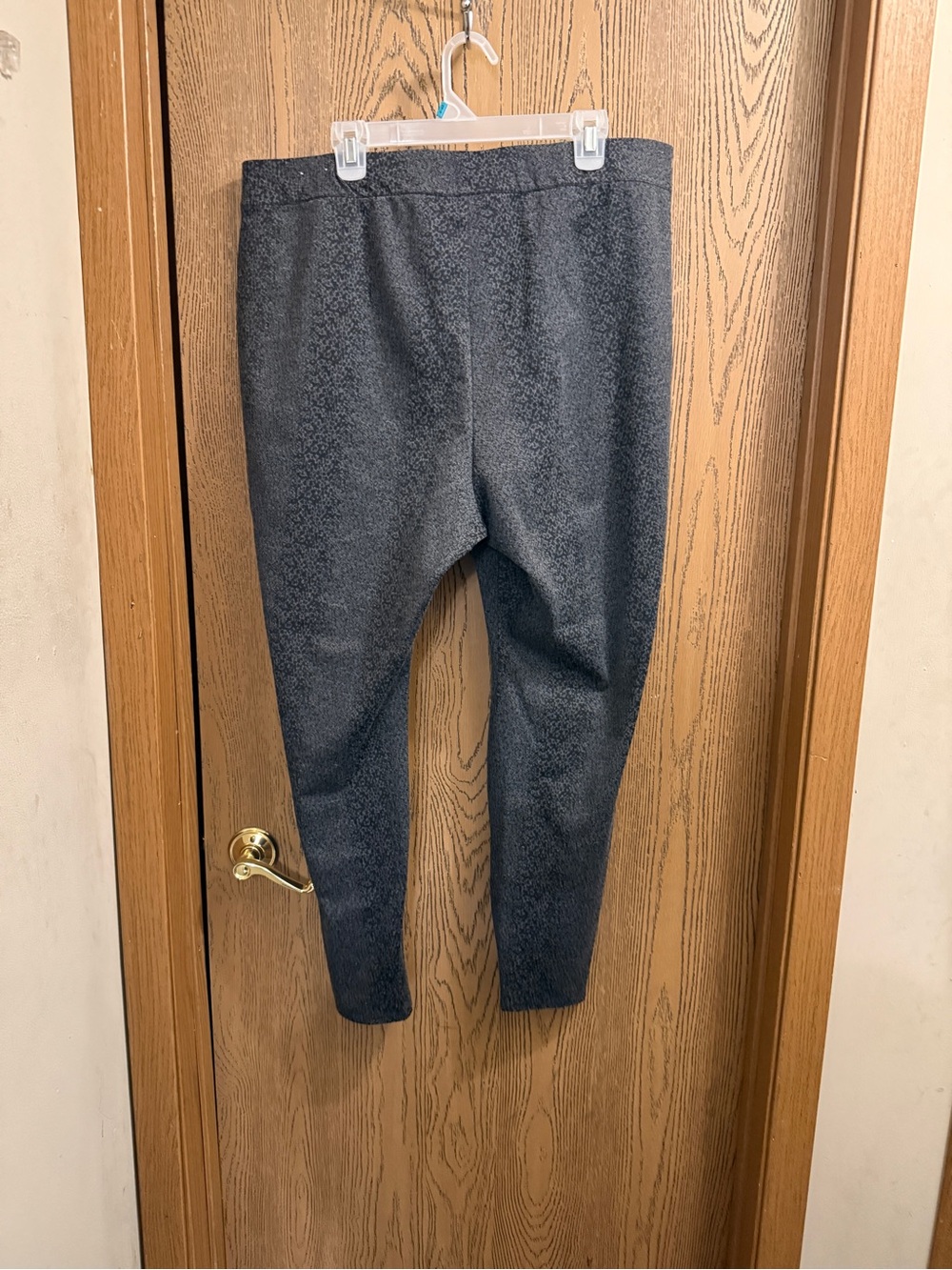 Lane Bryant Charcoal Speckled Ponte Leggings - Picture 2 of 4